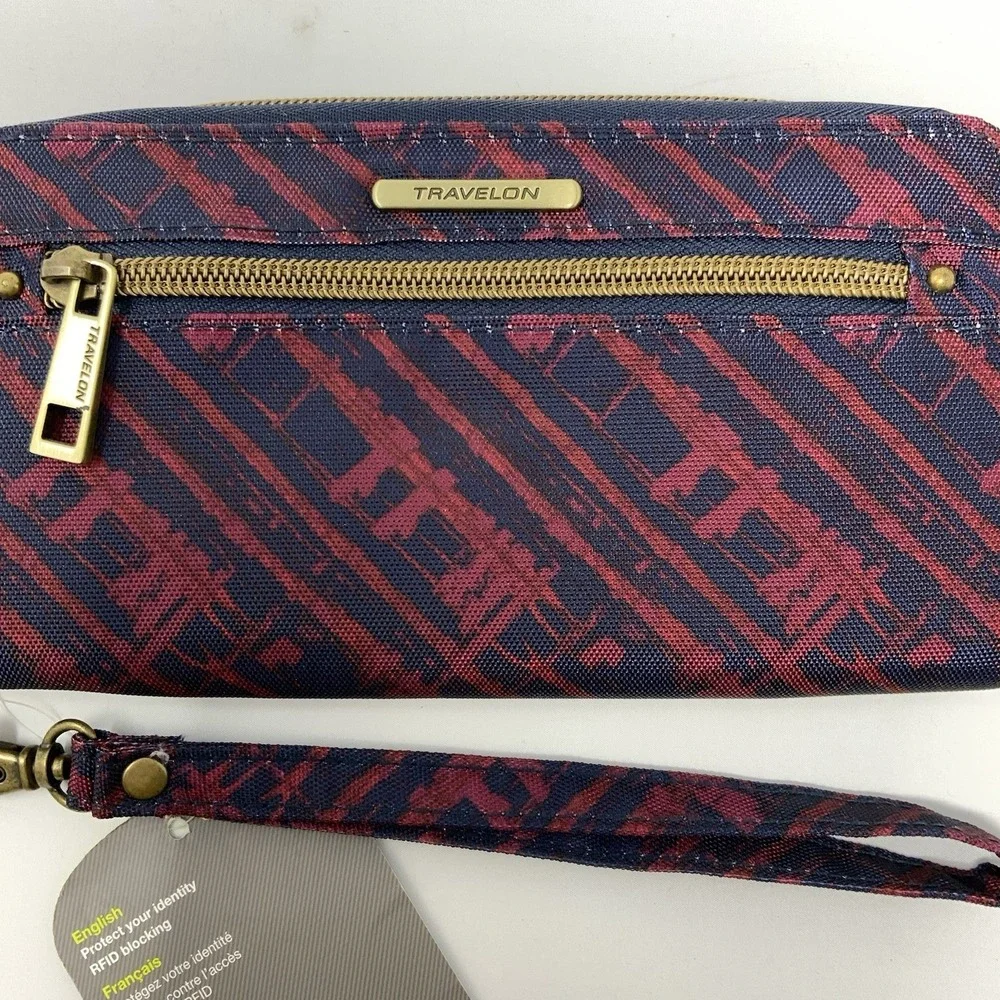 Travelon Wallet RFID Blocking Clutch Wristlet Red & Blue Art‎ Pattern Zip Around
